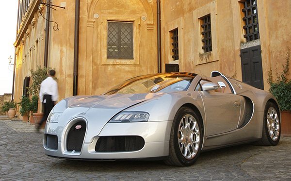 {娛樂城}(两百万左右的豪车哪款好点) {娛樂城}(两百万左右的豪车哪款好点)